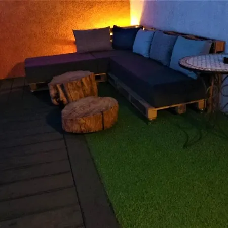 Villa Moderne Avec Toutes Les Commodites, Proche De La